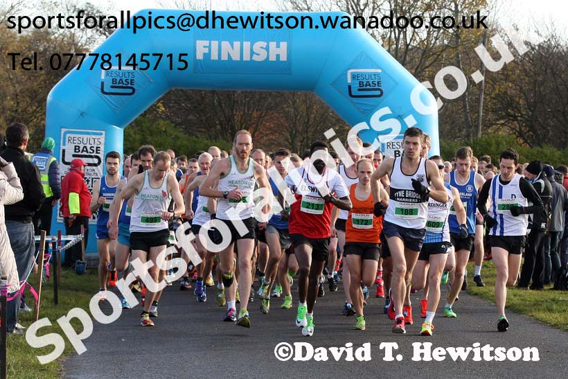 Senior men and women, 2016 Heaton Memerial 10k Road Race. Photo: David T. Hewitson/Sports for All Pics